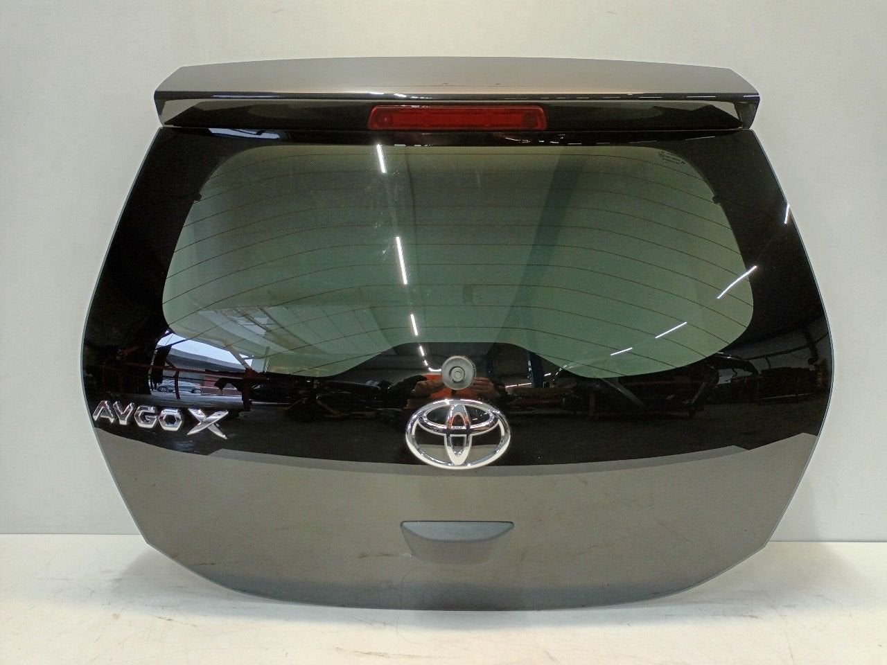 Achterklep Toyota Aygo, Auto-onderdelen, Carrosserie en Plaatwerk, Onderdelen@venauto.nl, Van der Ven Autorecycling B.V., Gebruikt