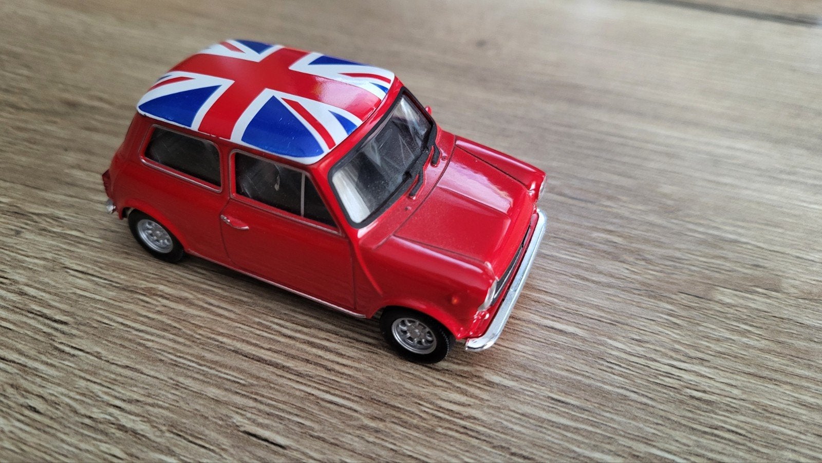 Welly Mini Cooper 1300 modelauto met Union Jack dak, Ophalen, Gebruikt, Overige typen