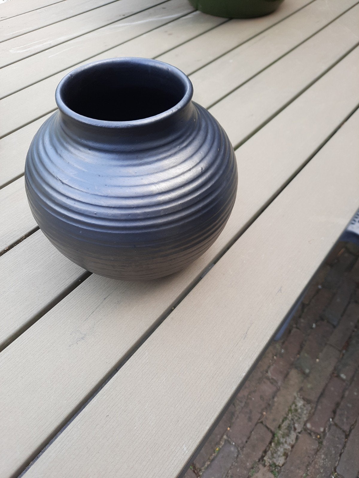 ADCO Ribbel Vaas - Zwart, 20 cm hoog, 18 cm diameter, Ophalen of Verzenden