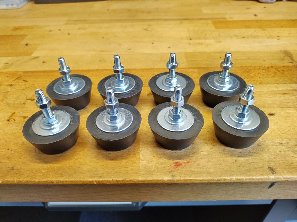 8 stuks M6 Grote Luidspreker Stelvoeten, Overige merken, Nieuw, Ophalen of Verzenden, 120 watt of meer