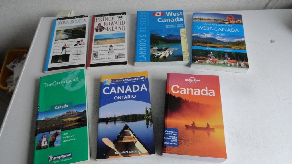 Canada, Nova Scotia, Prince Edward islands, Ontaria, Boeken, Reisgidsen, Gelezen, Lonely Planet, Ophalen of Verzenden, Reisgids of -boek