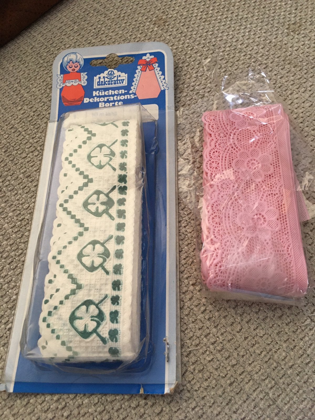 Vintage kastrandjes 2 stuks Nieuw., Nieuw, Kant