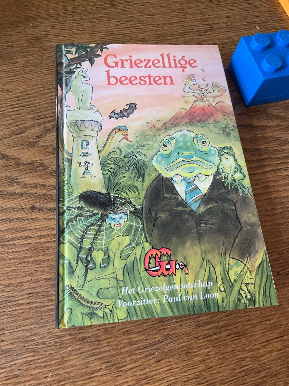 Griezellige beesten, Ophalen of Verzenden, Zo goed als nieuw, Fictie algemeen