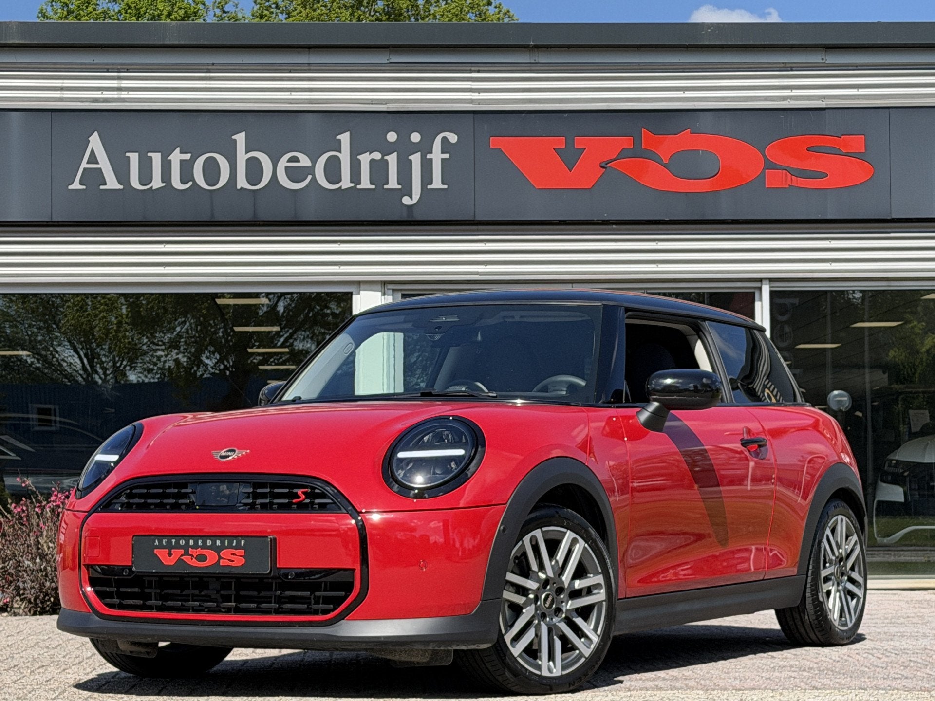 MINI Mini 2.0 Cooper S Classic XS 204 pk | Camera | Stuurver, Auto's, Mini, 1998 cc, Gebruikt, 4 cilinders, 4 stoelen