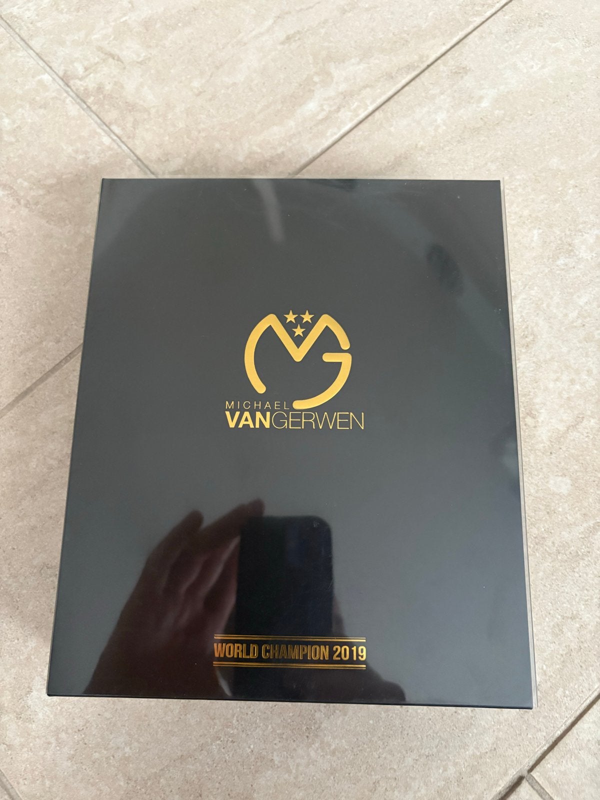Michael van Gerwen World Champion 2019 Darts Set, Ophalen of Verzenden, Nieuw, Pijlen