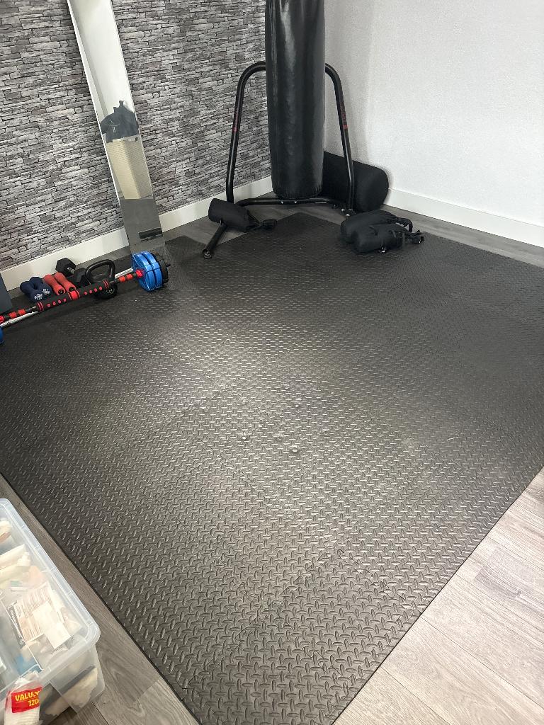 Trainingsvloer gewichten, Sport en Fitness, Fitnessmaterialen, Ophalen, Zo goed als nieuw, Dumbbell