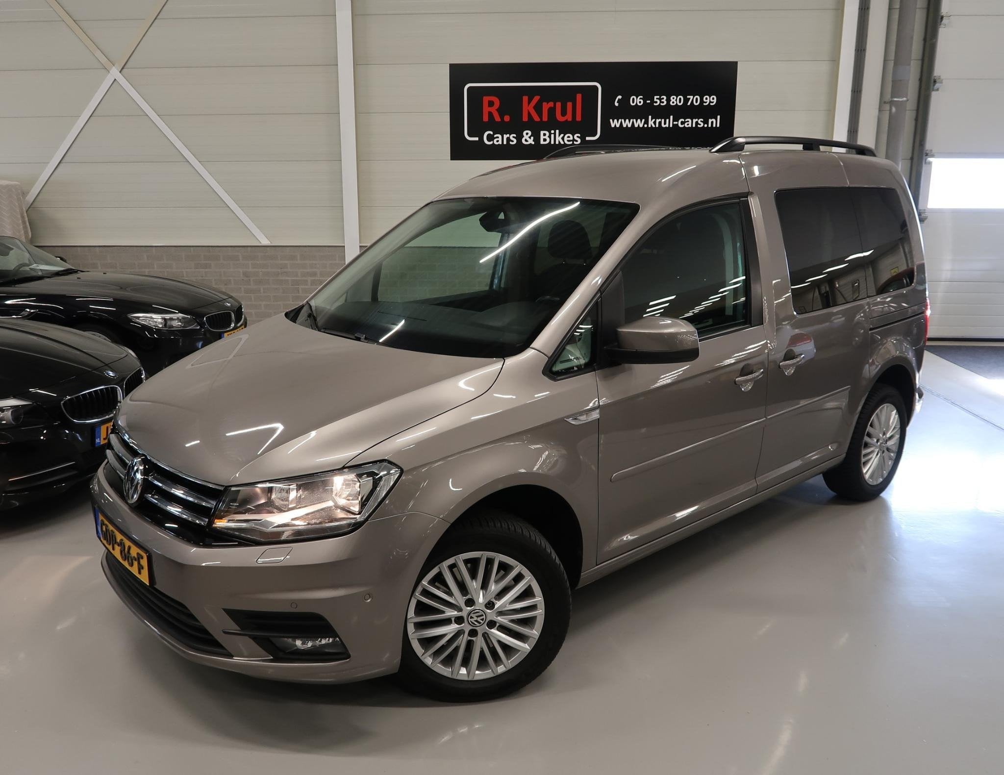 Volkswagen Caddy 1.4 TSI Comfortline 5 zitplaatsen, 2x schui, Voorwielaandrijving, Gebruikt, 17 km/l, 5 stoelen