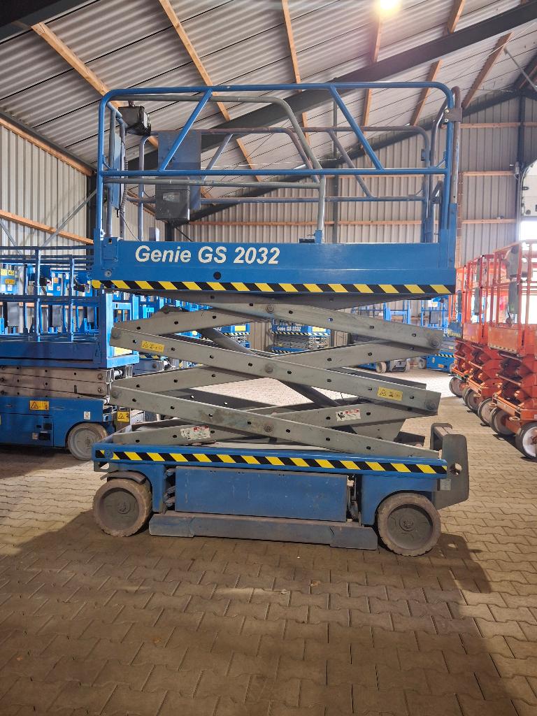 Genie GS 2032 schaarhoogwerker hoogwerker bouwjaar 2016, Ophalen