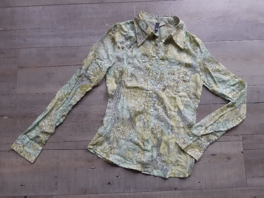 leuke groen/gele blouse Divided maat 34, Kleding | Dames, Ophalen, Divided, Zo goed als nieuw, Maat 34 (XS) of kleiner