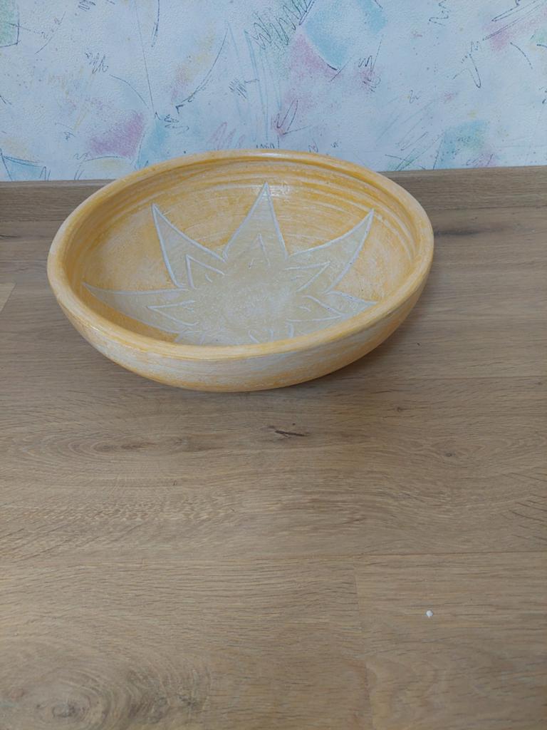 Grote schaal van aardewerk, Ophalen, Zo goed als nieuw, Rond, Porselein of Keramiek