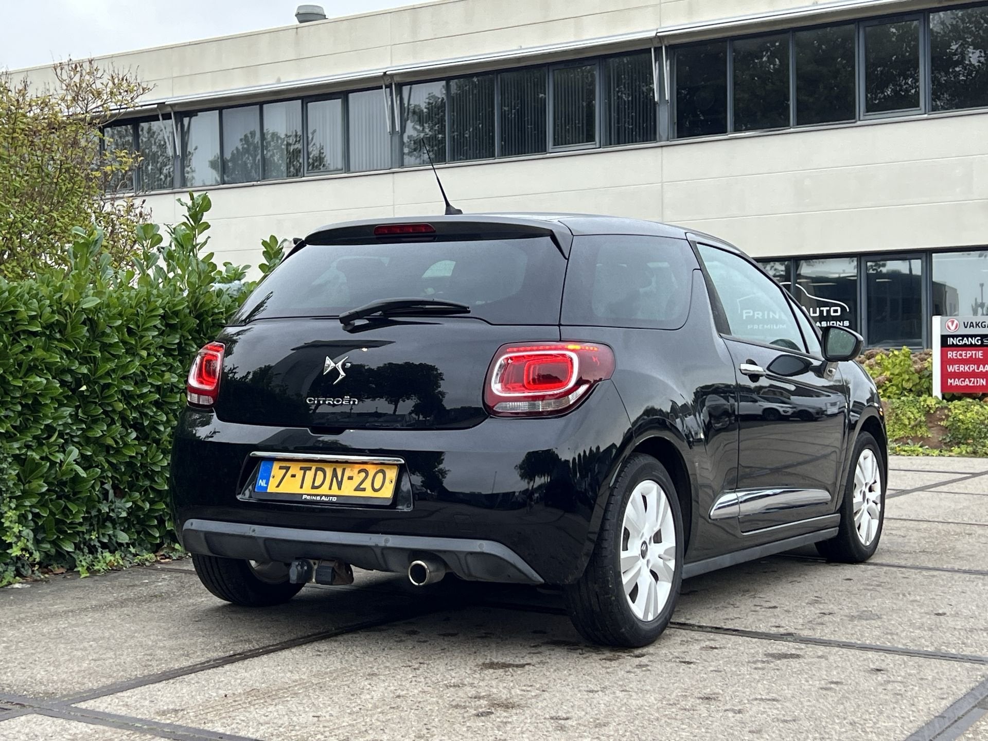 Citroën DS3 1.2 VTi So Chic | NAVI | CLIMA | LM VELGEN | TR, Euro 5, Stof, Gebruikt, 1199 cc