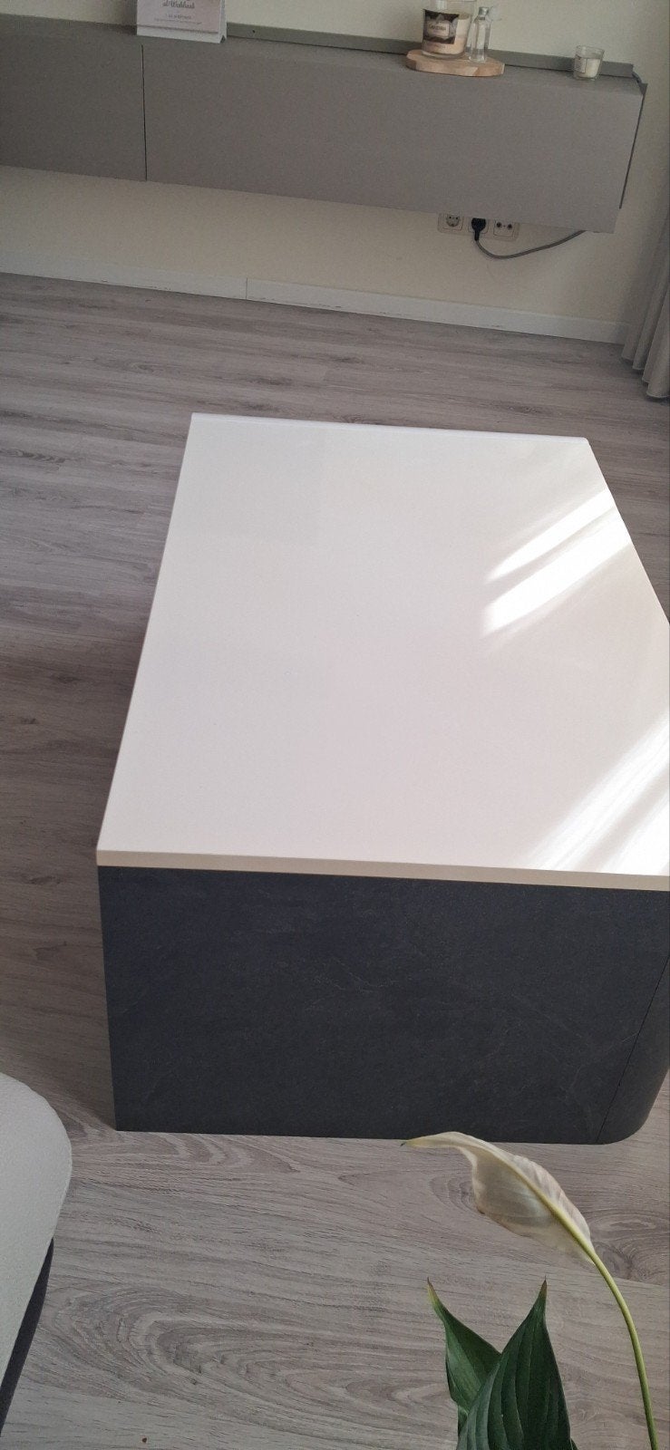 Hoogglans salontafel - Zo goed als nieuw, Ophalen, Zo goed als nieuw, Rechthoekig, Kunststof
