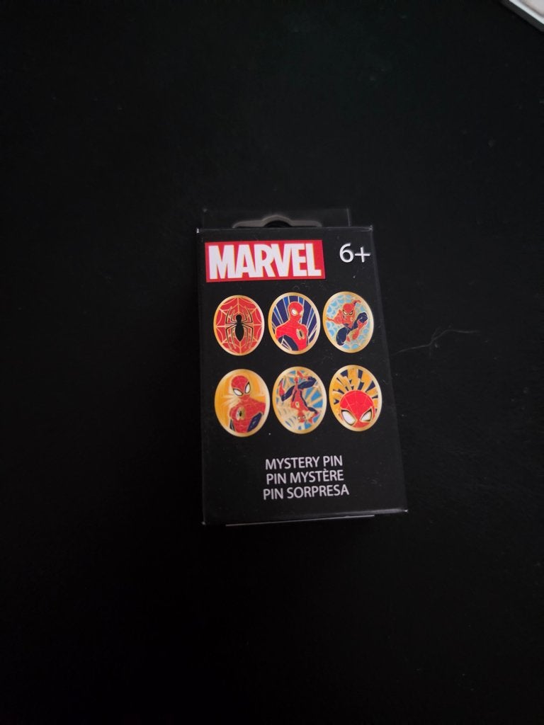 Marvel mystery pin funko/ loungefly spiderman, Ophalen of Verzenden, Nieuw, Figuurtje, Speldje of Pin