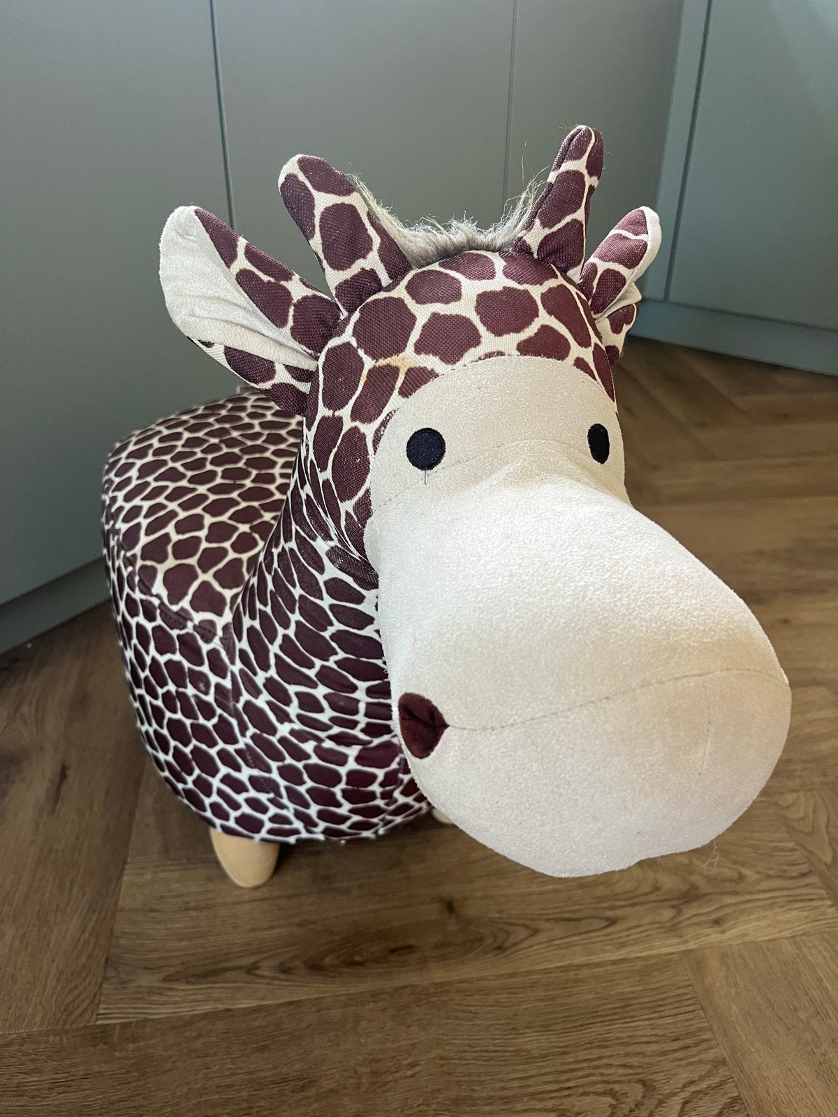 Leuk Giraffe Krukje / Voetenbankje, Ophalen, Gebruikt, Giraf, Middelgroot (20 tot 80 cm)