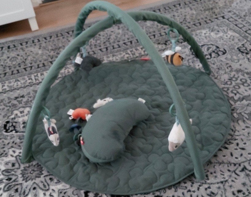 Speelkleed done by deer, Kinderen en Baby's, Ophalen, Zo goed als nieuw