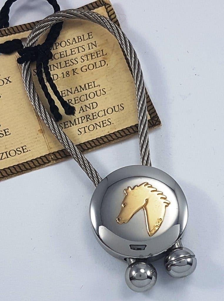 Sleutelhanger 18 kt goud paard op staal Nieuw, Ophalen, Overige materialen, Nieuw, Zilver