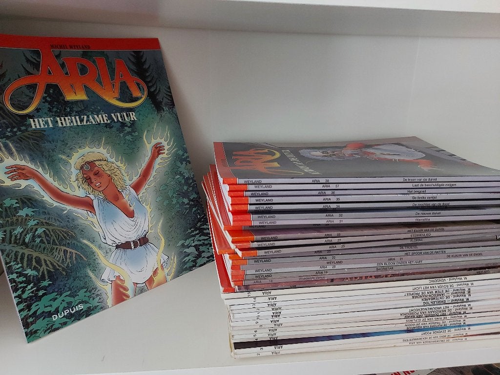 Aria		complete serie	1 t/m 40, Boeken, Complete serie of reeks, Ophalen, Gelezen