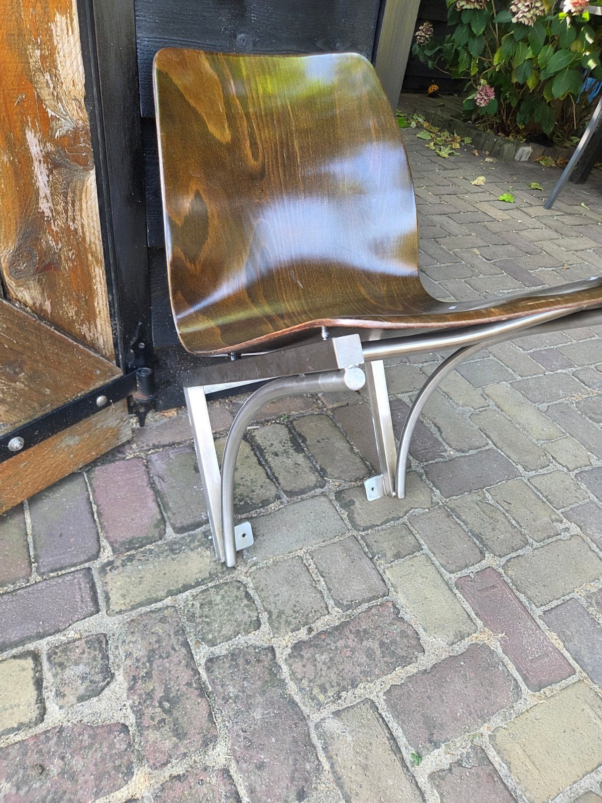 wachtkamer stoelen zwevend, Ophalen, Zo goed als nieuw, Vier
