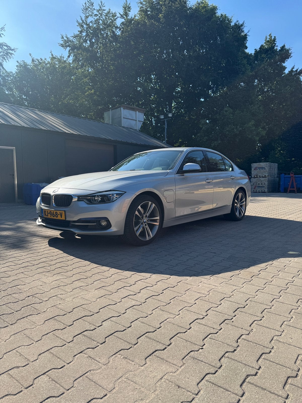 BMW 3-Serie 330e Iperformance 252pk Aut 2016 Grijs, Auto's, 1998 cc, Zwart, 48 km/l, 3-Serie