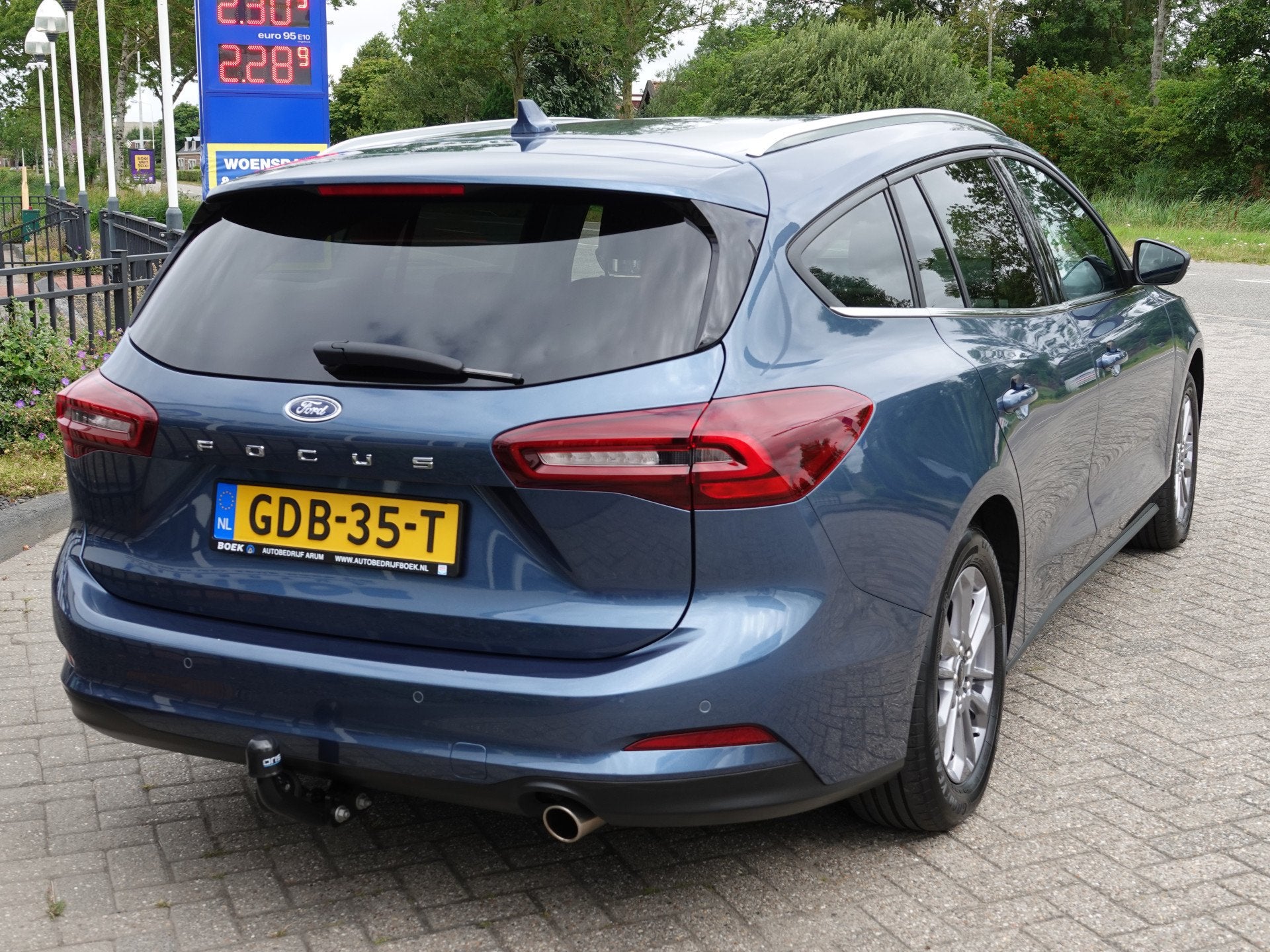 Ford FOCUS Wagon 1.0 EcoBoost Hybrid Titanium AUTOM. | PDC V, Auto's, Stof, Gebruikt, Euro 6, Blauw