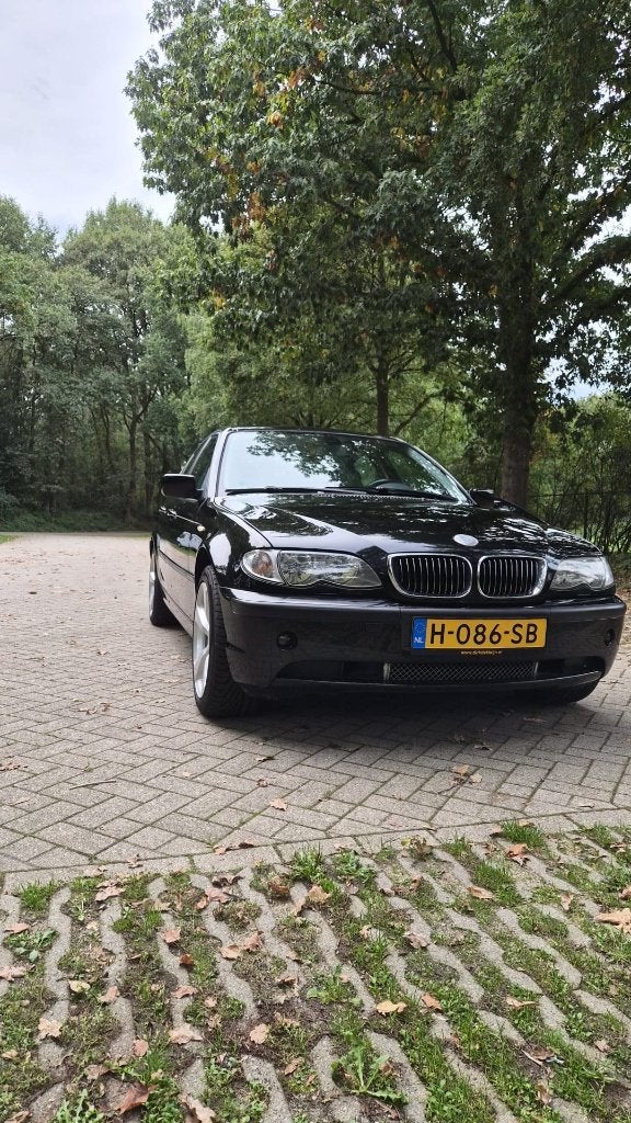 BMW 330XI automaat , Airco., Auto's, Automaat, 1800 kg, Zwart, 231 pk