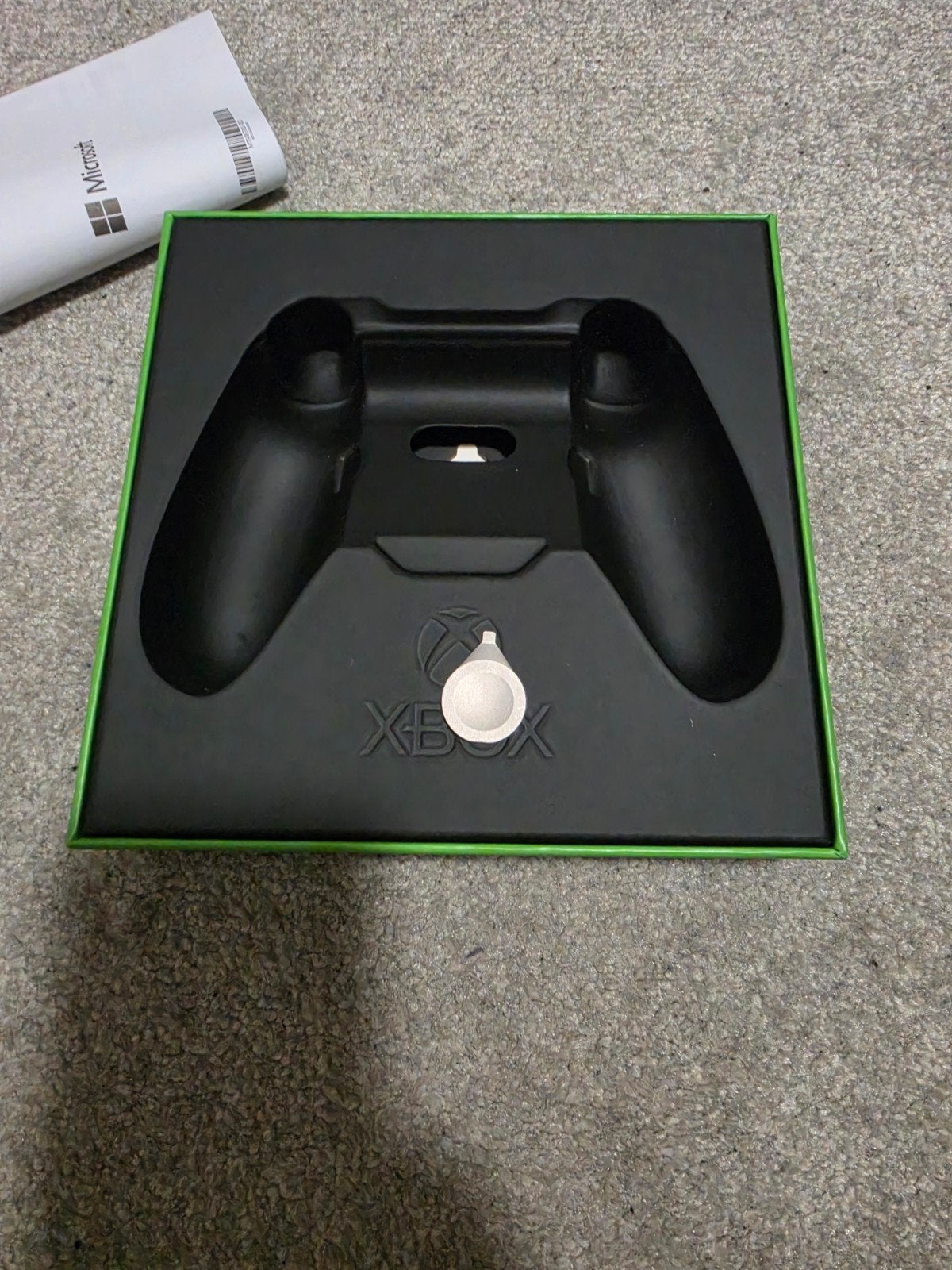 Foto 9 van Xbox Series X 1Tb met Elite Series 2 Core controller