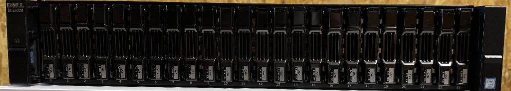 Dell Storage SCv2020 / 2x 12GB SAS Dual Controller, Computers en Software, Ophalen of Verzenden, Gebruikt, Hot swappable onderdelen