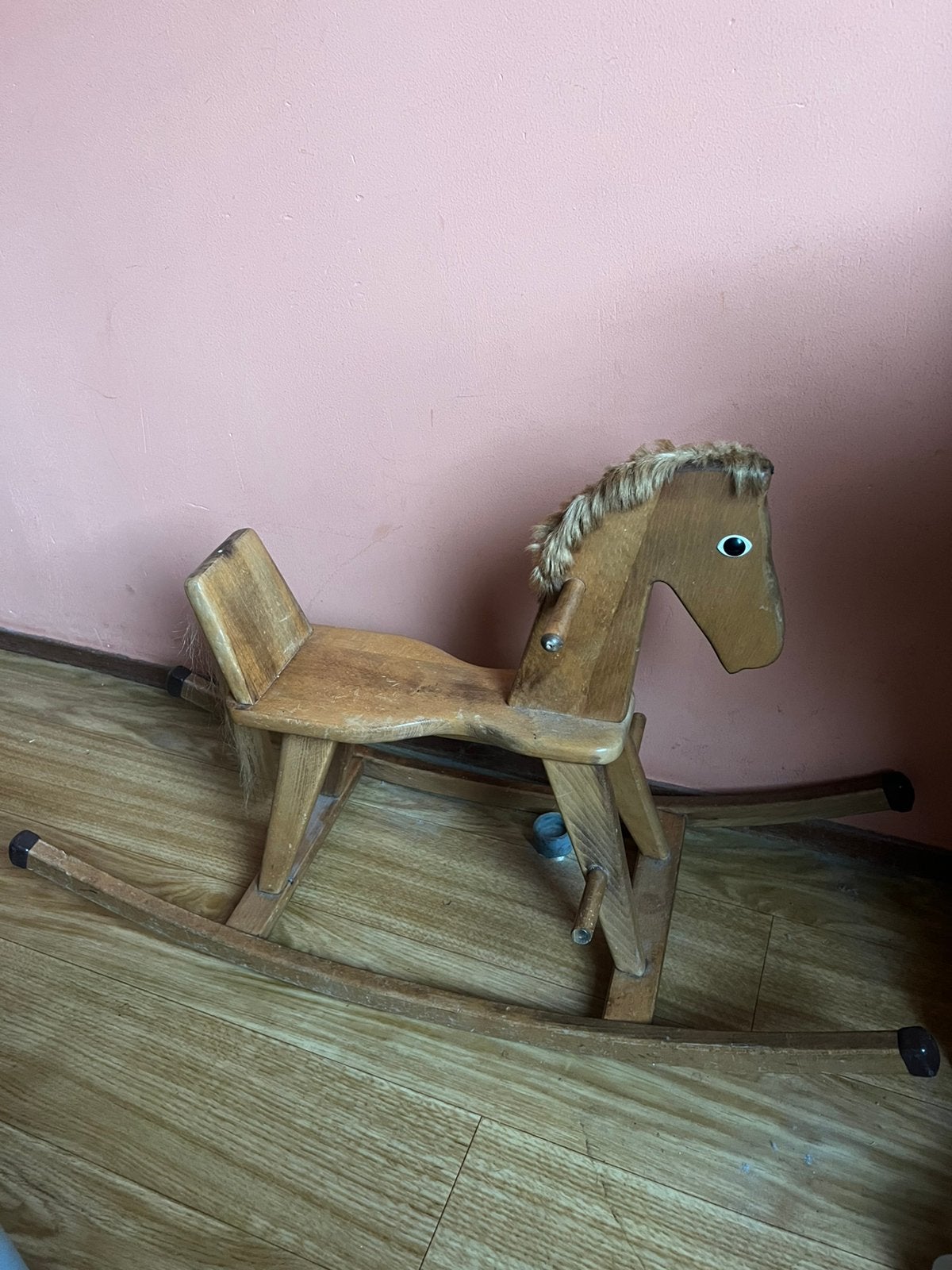 Houten hobbelpaard, Ophalen, Gebruikt