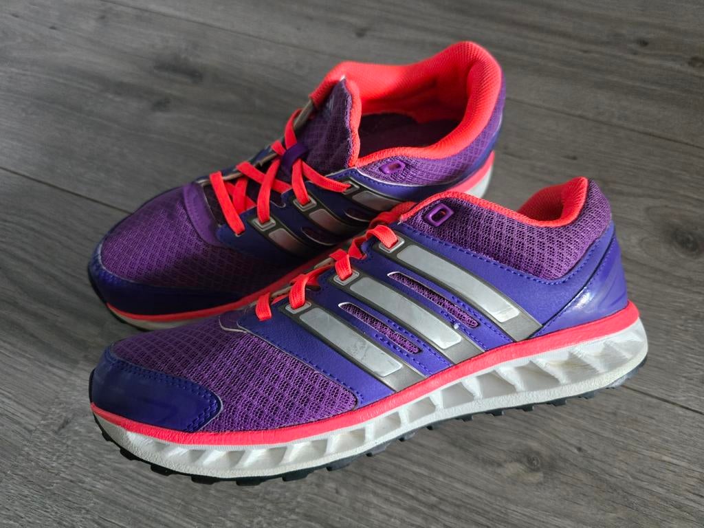 Dames hardloopschoenen Adidas, maat 36,5 (JM6), Kleding | Dames, Schoenen, Ophalen of Verzenden, Zo goed als nieuw, Zwart