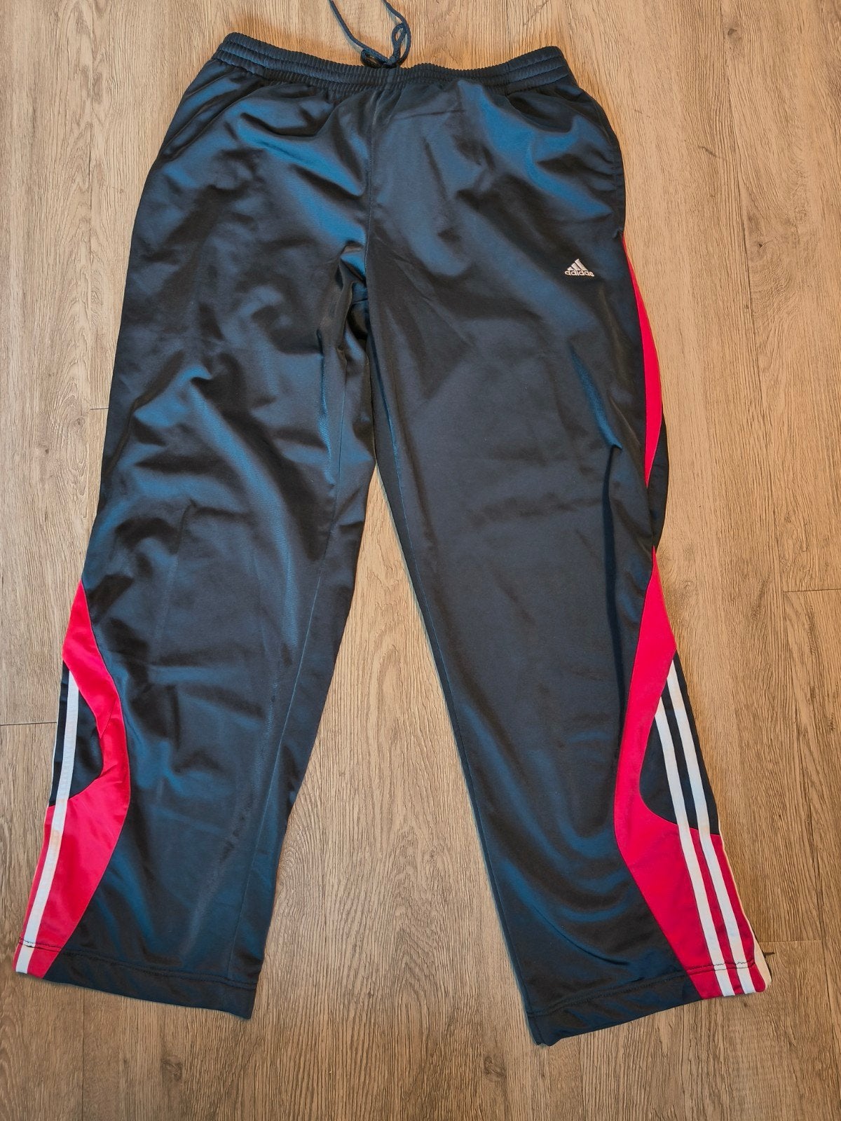 Adidas Trainingsbroek Maat L - Ingekorte Lengte, Maat 52/54 (L), Zwart, Ophalen of Verzenden, Zo goed als nieuw