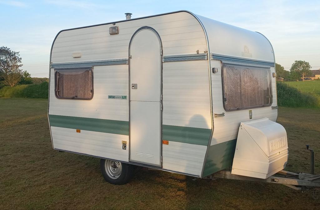 Chateau touring 320 Elite, Particulier, Koelkast, 500 - 750 kg, Standaardzit