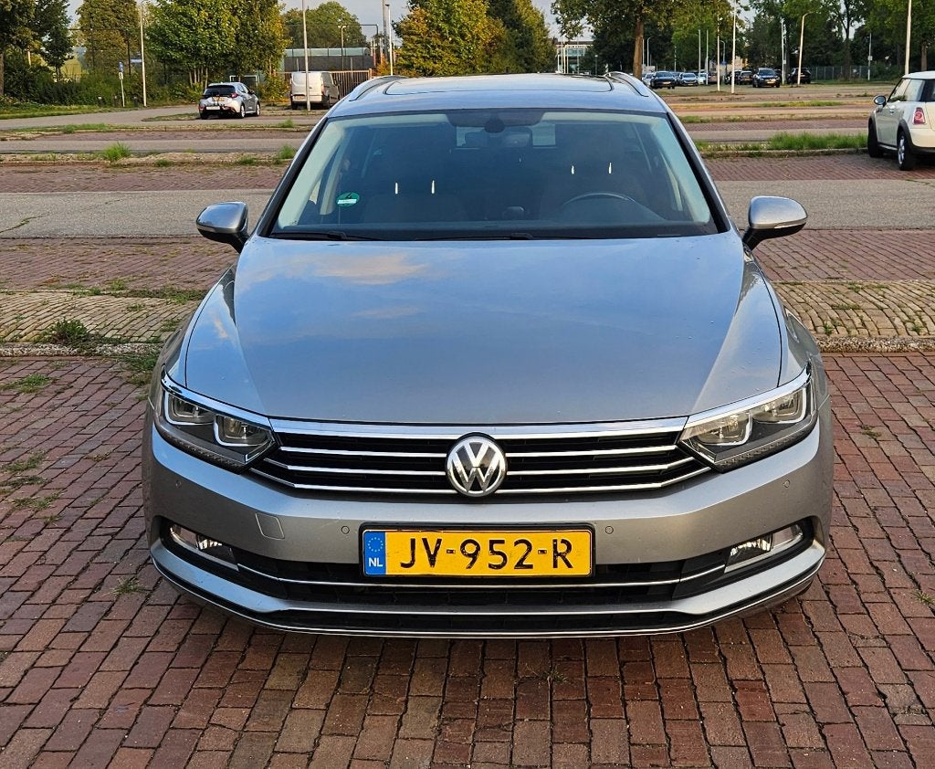 Volkswagen Passat 1.4 TSI 110KW ACT Variant DSG 2016 Grijs, Stof, 4 cilinders, Origineel Nederlands, Grijs