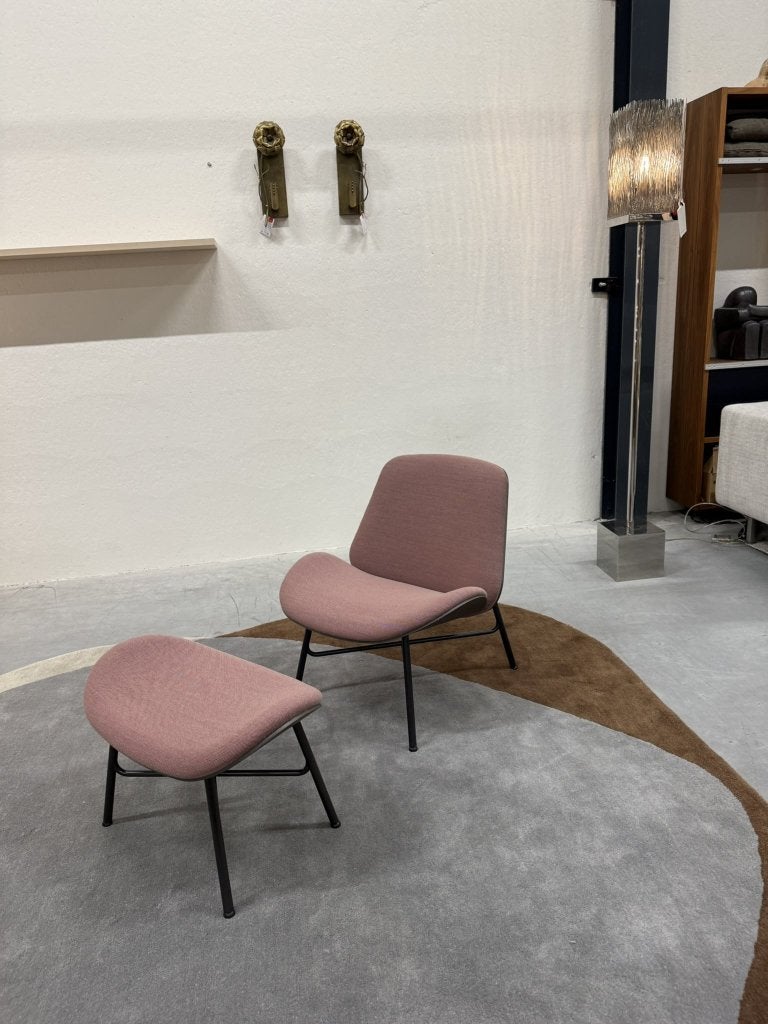 Nieuw Pode Nihan Fauteuil met Poef Steelcut Trio Stoel, Huis en Inrichting, Fauteuils, Nieuw, Hout, Stof, 50 tot 75 cm, 75 tot 100 cm