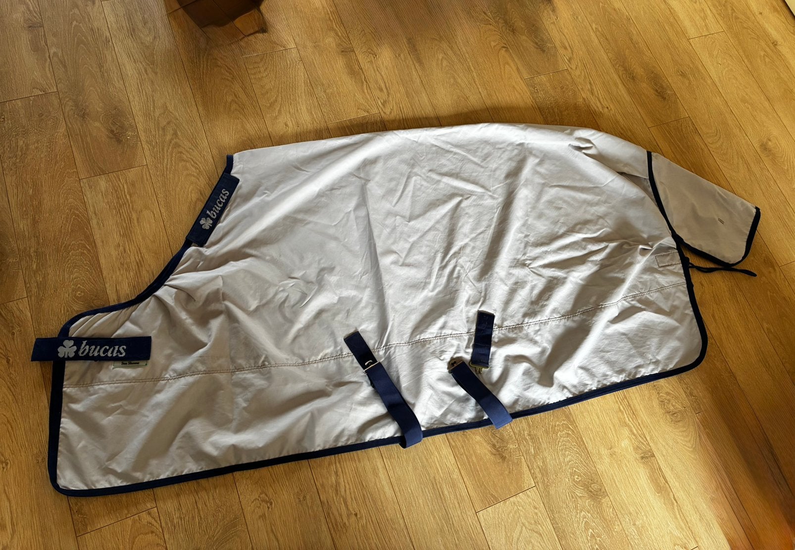 Bucas sunshower 6.3, Dieren en Toebehoren, Bucas, Gebruikt, Ophalen of Verzenden, Zilver
