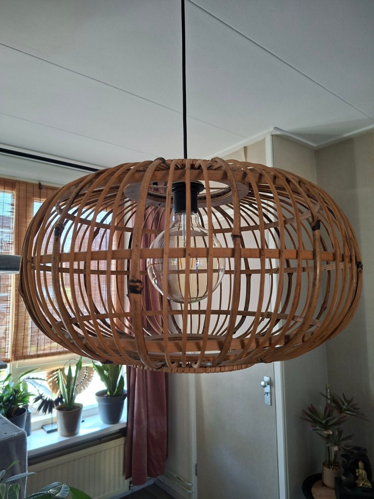 rotan hanglamp, Huis en Inrichting, Lampen | Hanglampen, Ophalen, Natuurlijk materiaal, E27 (groot)