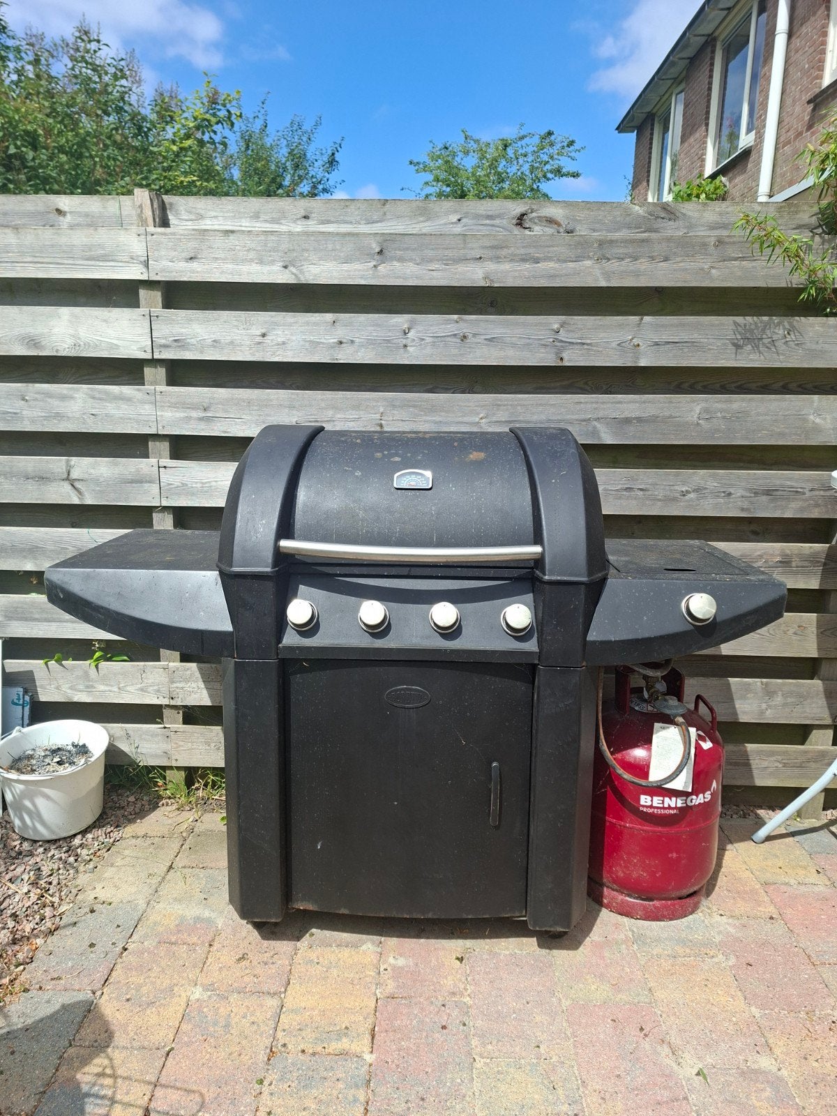Boretti Robusto gasbarbecue met zijbrander en gasfles., Ophalen of Verzenden, Gebruikt, Boretti