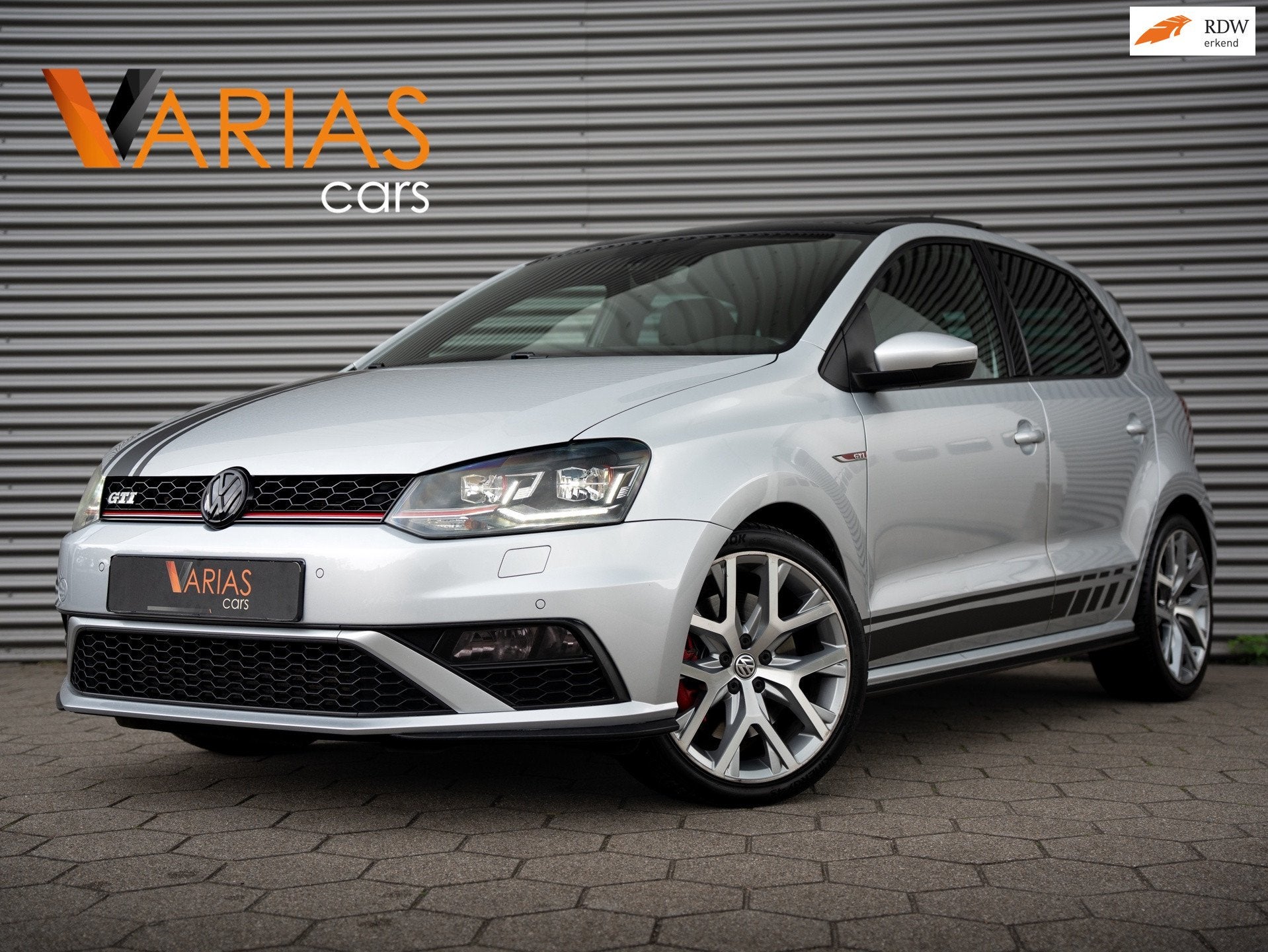 Volkswagen Polo 1.8 TSI GTI Pano Camera Cruise Alcantara Nav, Gebruikt, Alcantara, Bedrijf, 1180 kg