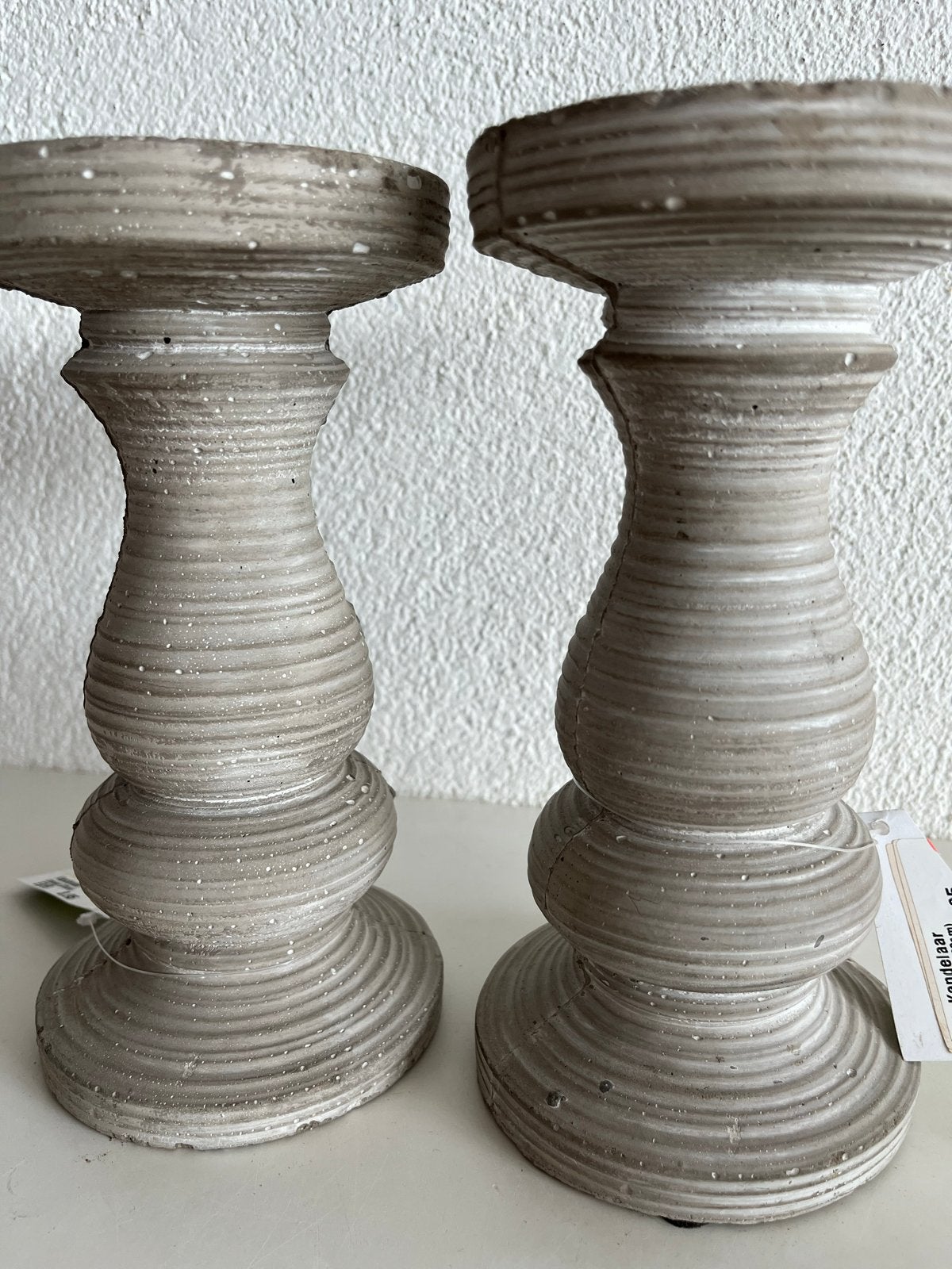 Set van 2 betonnen kandelaars - Rustieke stijl, Huis en Inrichting, Woonaccessoires | Kandelaars en Kaarsen, Overige materialen