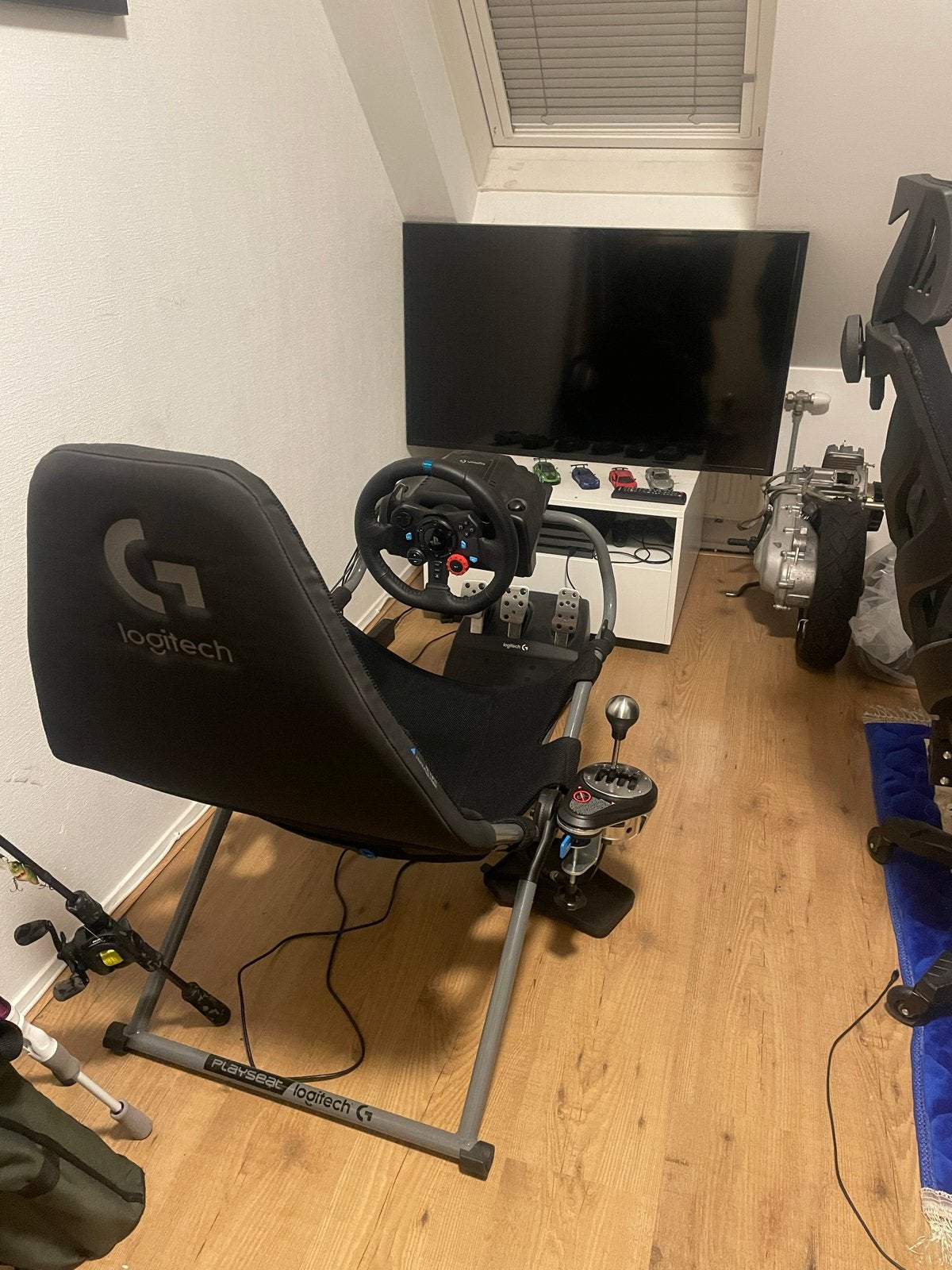 Logitech G29 Sim Racing Setup met Playseat en TH8A Shifter, Spelcomputers en Games, Ophalen, Racestuur, Gebruikt, Force feedback