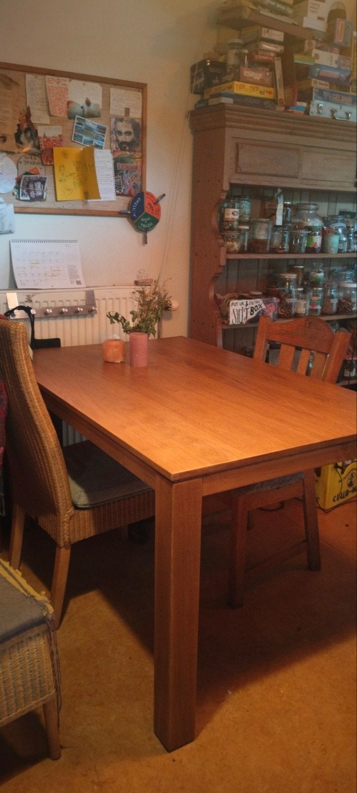Strakke mooie houten eettafel tafel, Ophalen, Gebruikt, 4 tot 6 stoelen