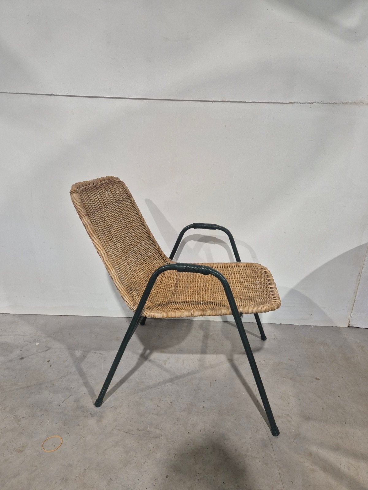 Dirk van sliedrecht vintage rotan easy chair., Gebruikt, Bruin, Onbekend, Ophalen of Verzenden