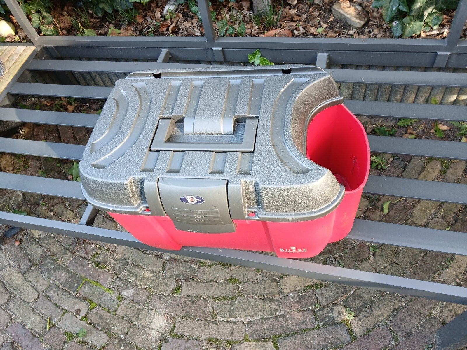 paarden poetsbak, Ophalen, Gebruikt