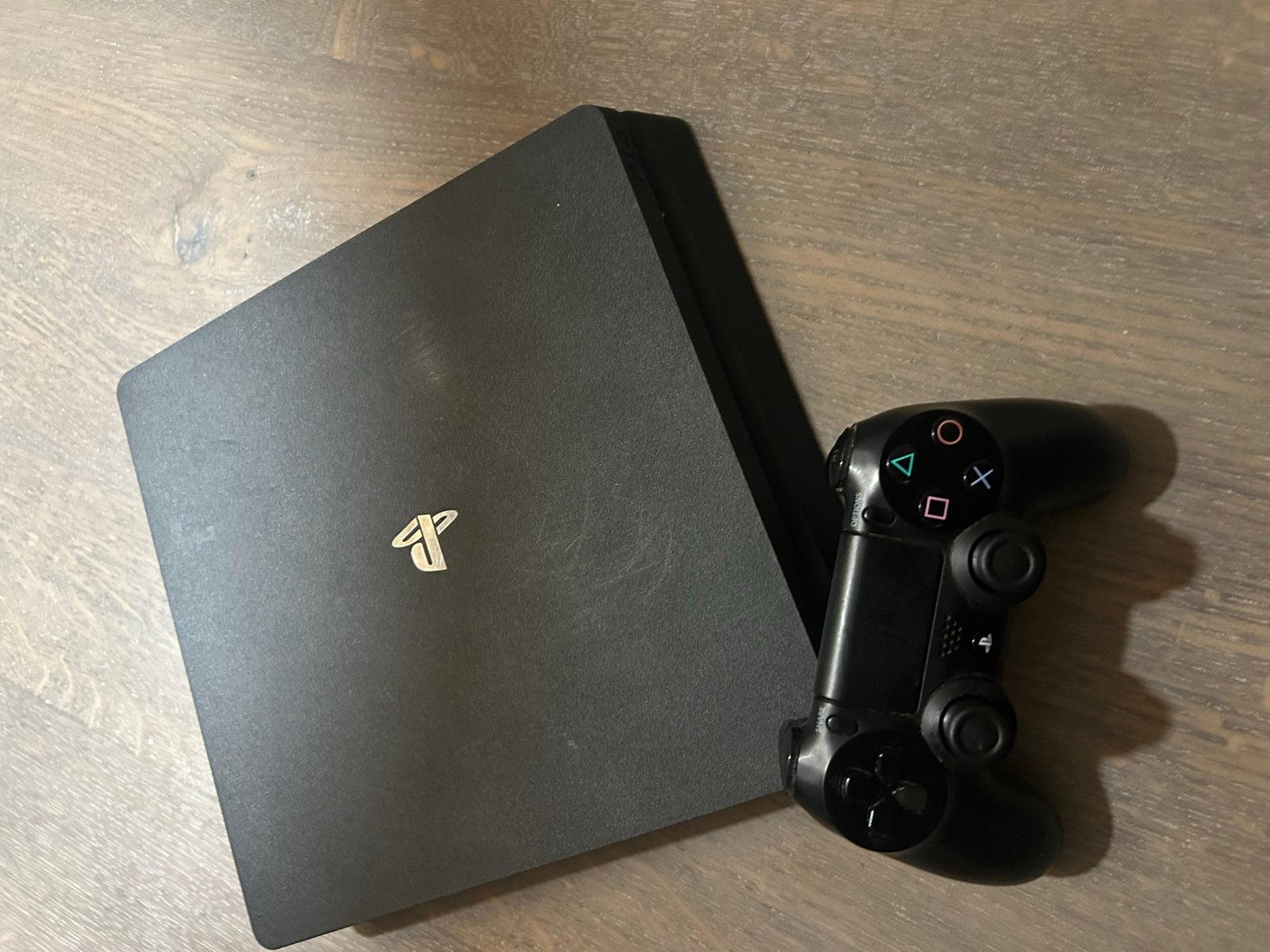 PlayStation 4 Slim met controller en HDMI-kabel, Ophalen, Met 1 controller, Slim, 500 GB