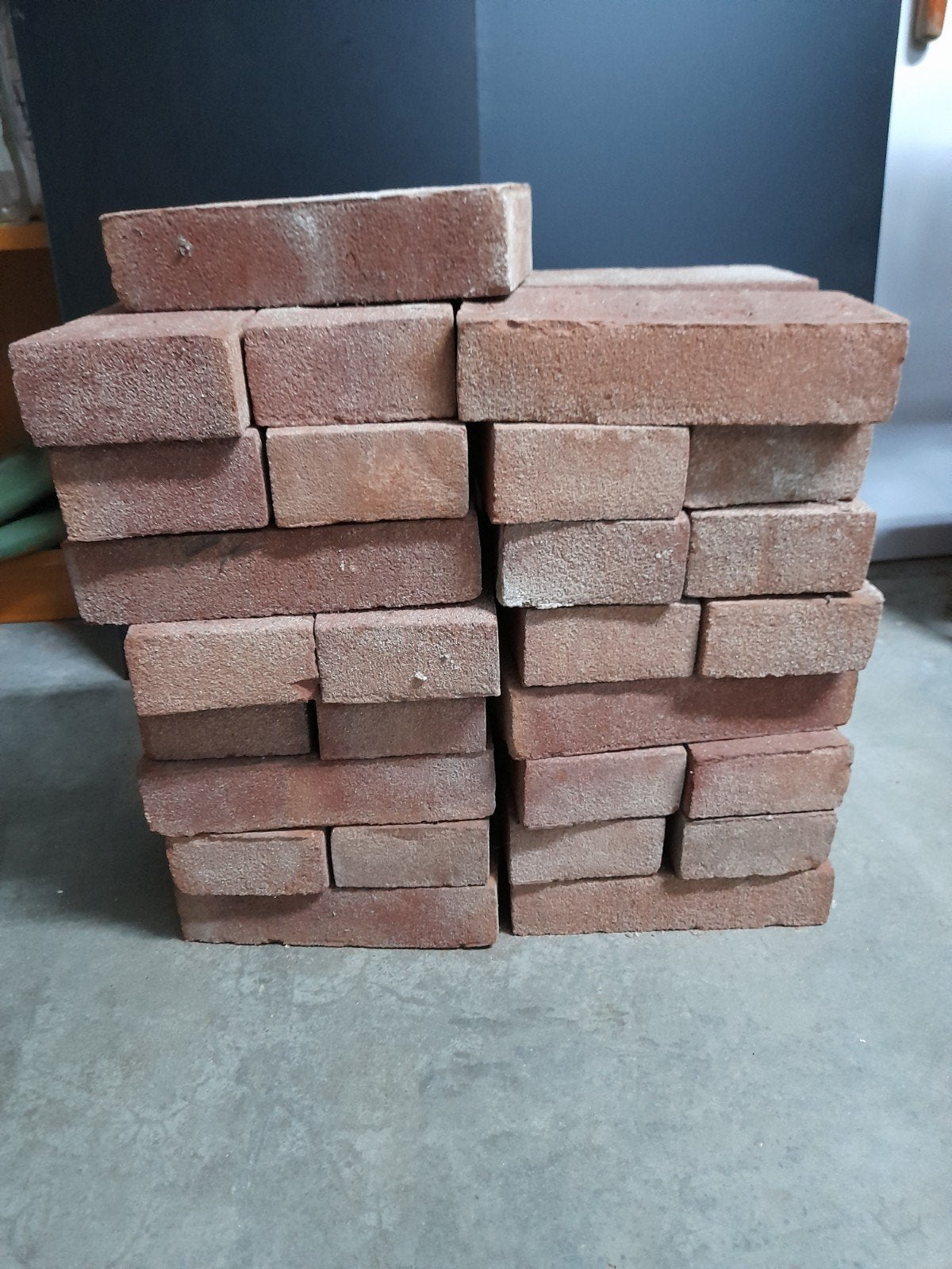 metselstenen nieuw 33 stuks, Ophalen, Nieuw, Bakstenen