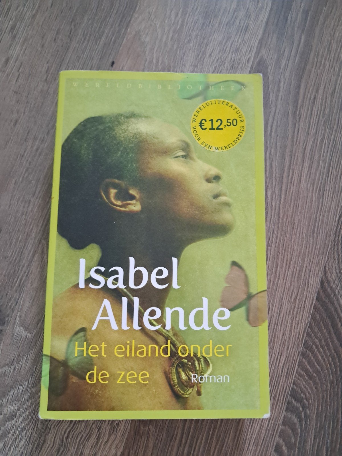 Boek: Isabel Allende - Het eiland onder de zee (Roman), Boeken, Ophalen, Gelezen, Isabel Allende, Nederland