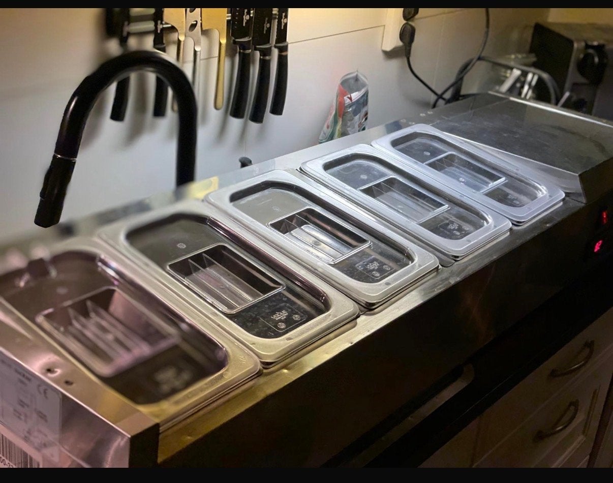 RVS Koelvitrine / Saladette - Perfect voor Horeca, Ophalen, Gebruikt