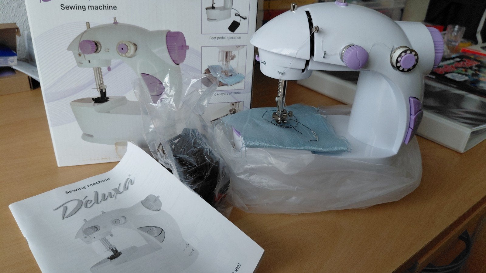 mini naaimachine op stroom, Ophalen of Verzenden, Nieuw, Naaimachine, Overige merken