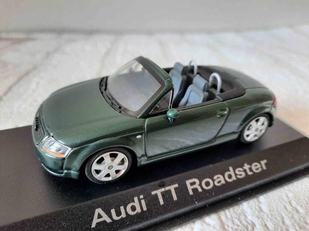 Audi TT Roadster 1:43 Minichamps 830003 donkergroen, Ophalen of Verzenden, Nieuw, Auto, MiniChamps