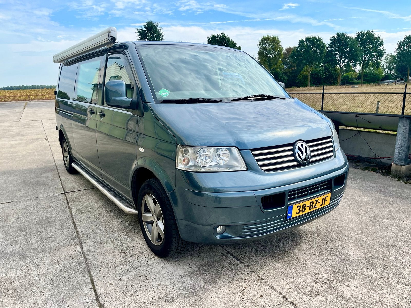 Volkswagen Transporter Bestel / camper 2.5 TDI 96KW  2006, Voorwielaandrijving, Zwart, Volkswagen, Euro 4