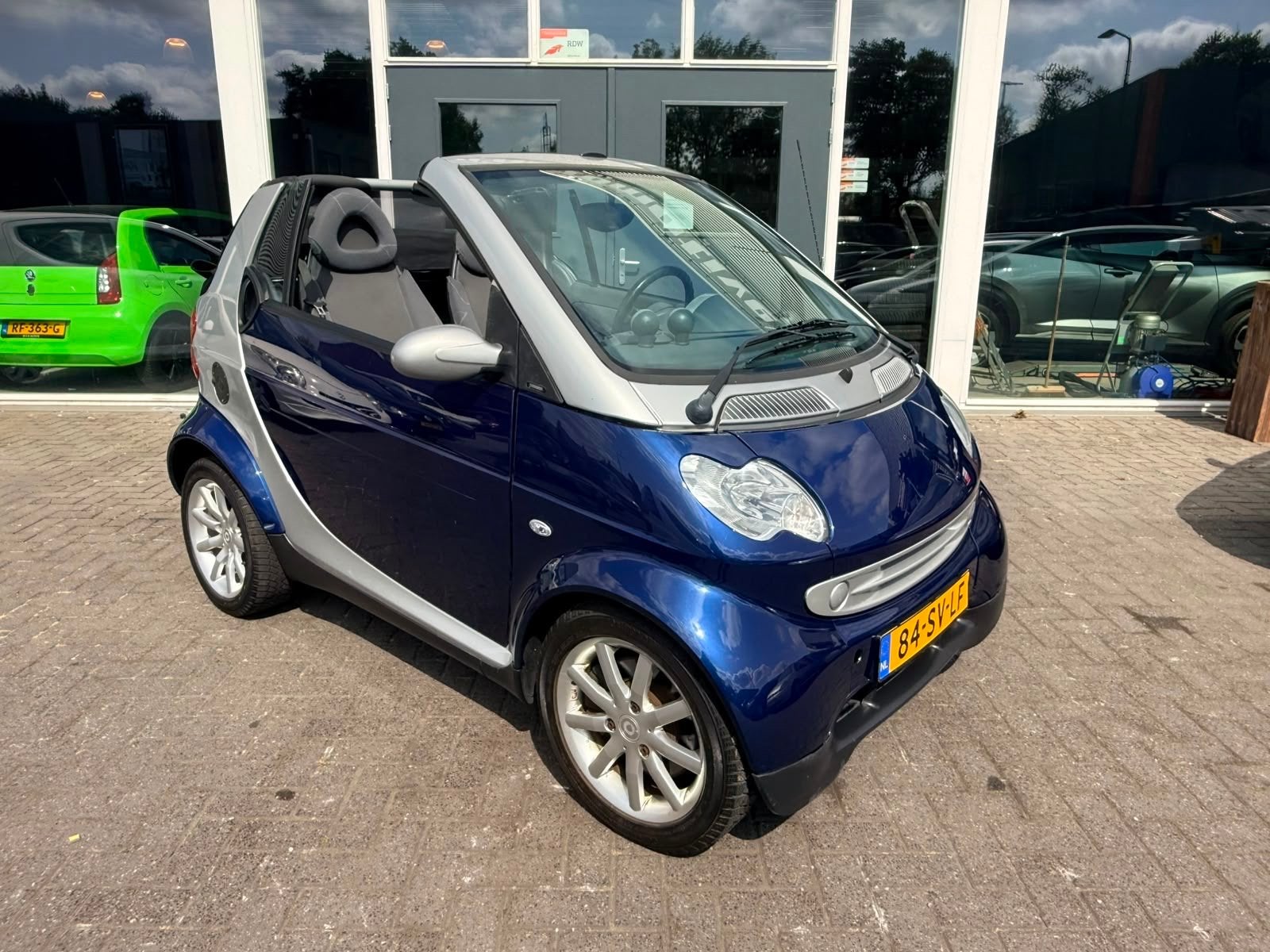 Smart 0.7 Cabrio 45KW 2006 Grijs, Auto's, Smart, Zwart, Cabriolet, Blauw, 61 pk